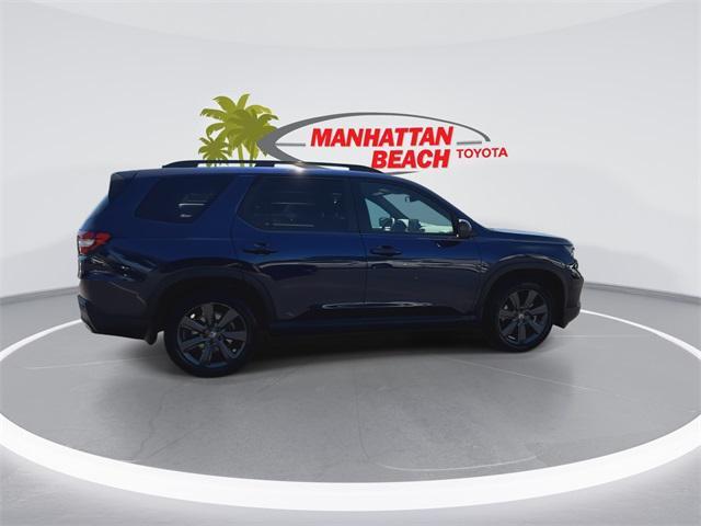 used 2023 Honda Pilot car, priced at $35,520