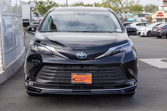 new 2025 Toyota Sienna car, priced at $51,555