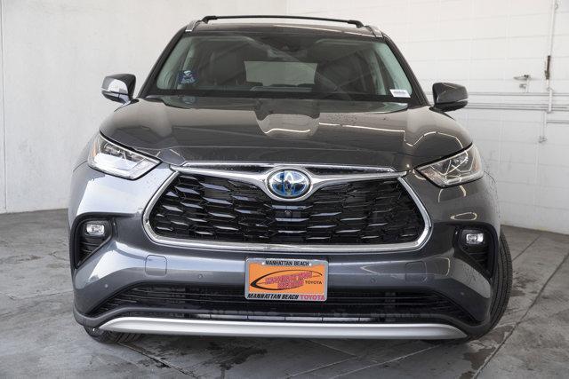 new 2025 Toyota Highlander Hybrid car, priced at $58,815