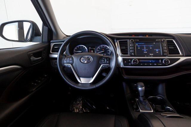 used 2017 Toyota Highlander car, priced at $23,850