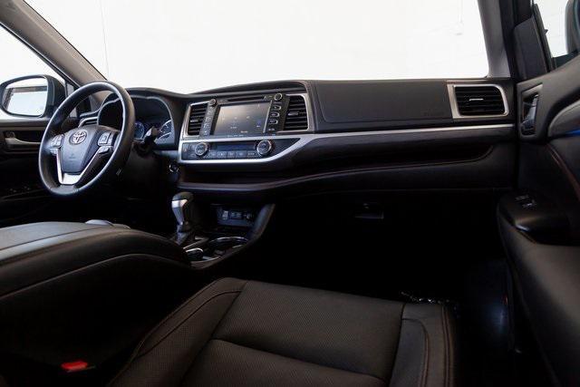 used 2017 Toyota Highlander car, priced at $23,850