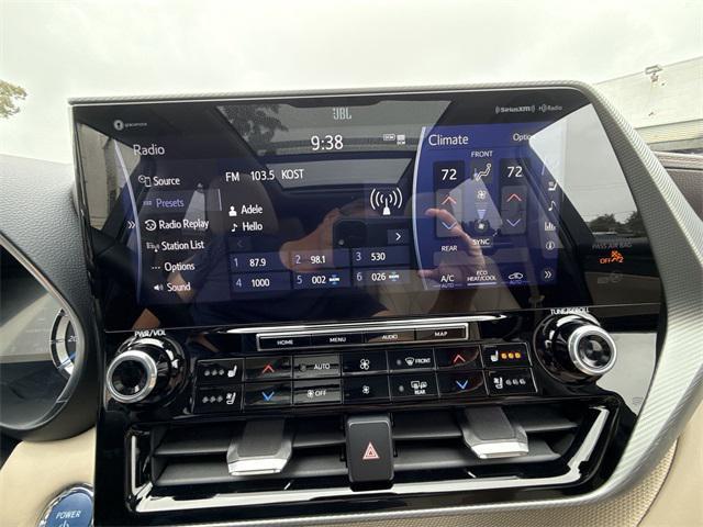 used 2022 Toyota Highlander Hybrid car, priced at $46,995