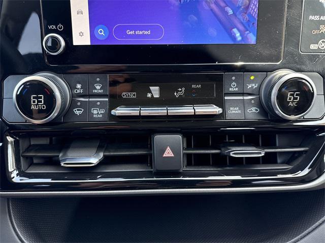 used 2023 Toyota Highlander Hybrid car, priced at $41,995