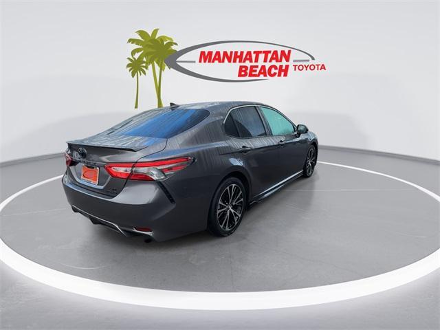 used 2019 Toyota Camry Hybrid car, priced at $16,572