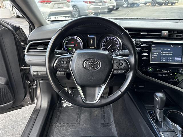 used 2019 Toyota Camry Hybrid car, priced at $16,572