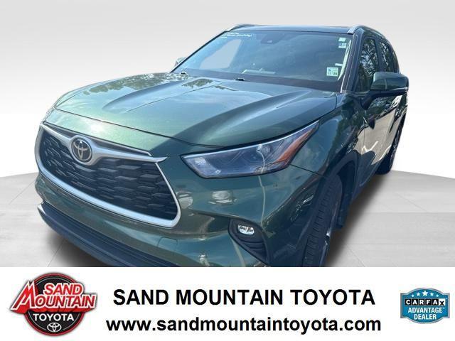 used 2023 Toyota Highlander car, priced at $38,421