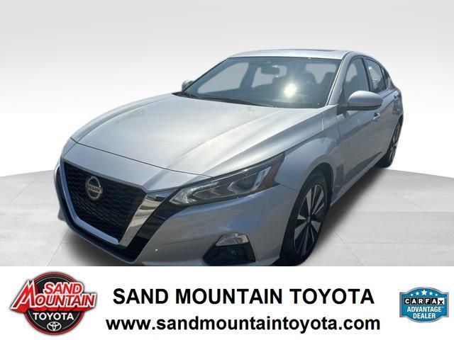 used 2020 Nissan Altima car, priced at $21,879