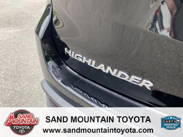 used 2019 Toyota Highlander car, priced at $24,976