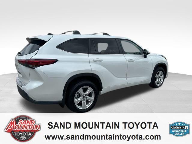 used 2023 Toyota Highlander car, priced at $35,468