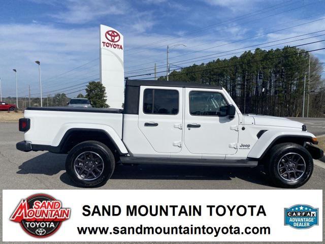 used 2023 Jeep Gladiator car, priced at $38,943