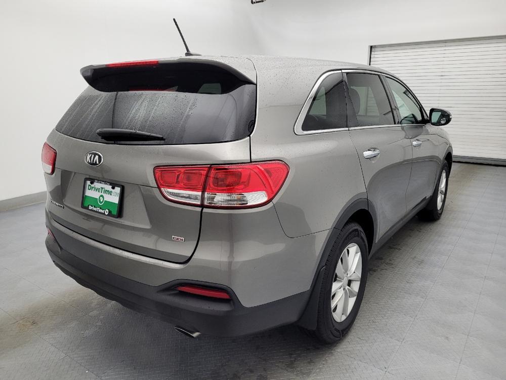used 2017 Kia Sorento car, priced at $16,095