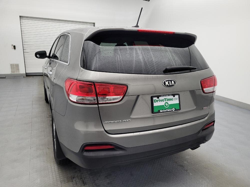 used 2017 Kia Sorento car, priced at $16,095