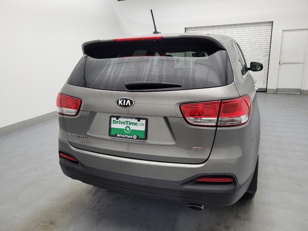 used 2017 Kia Sorento car, priced at $16,095