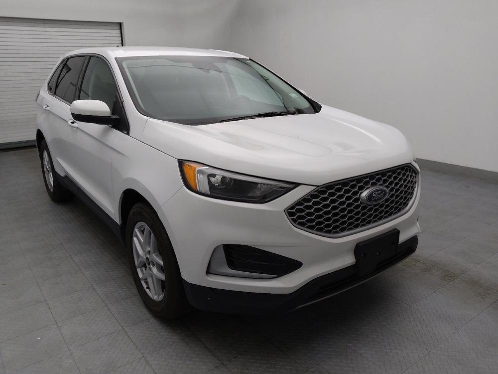 used 2024 Ford Edge car, priced at $27,295