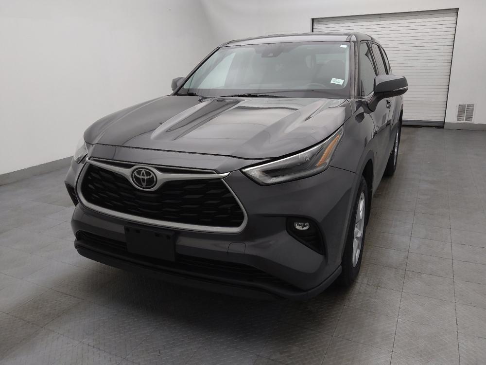 used 2021 Toyota Highlander car, priced at $27,595
