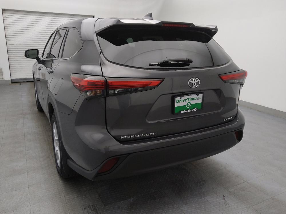 used 2021 Toyota Highlander car, priced at $27,595