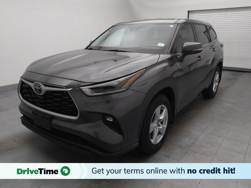 used 2021 Toyota Highlander car, priced at $27,595