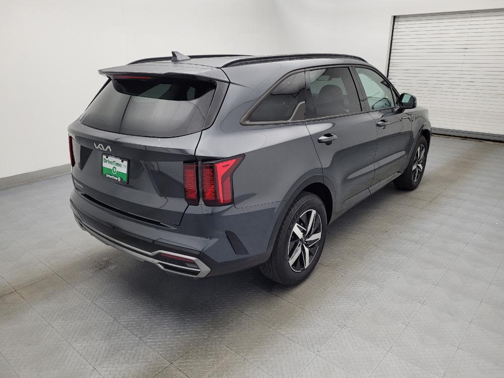 used 2023 Kia Sorento car, priced at $26,995