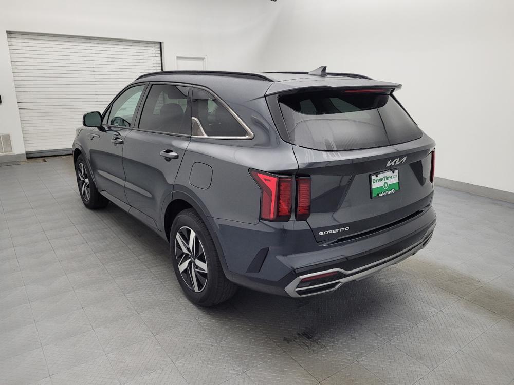 used 2023 Kia Sorento car, priced at $26,995