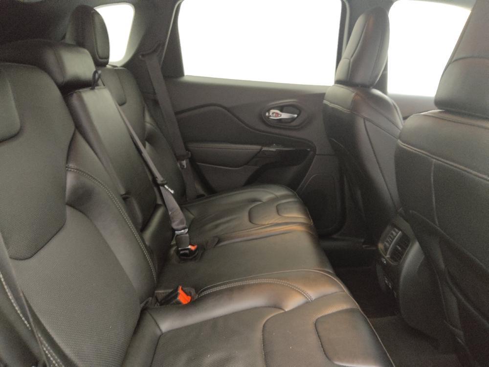 used 2023 Jeep Cherokee car, priced at $27,495