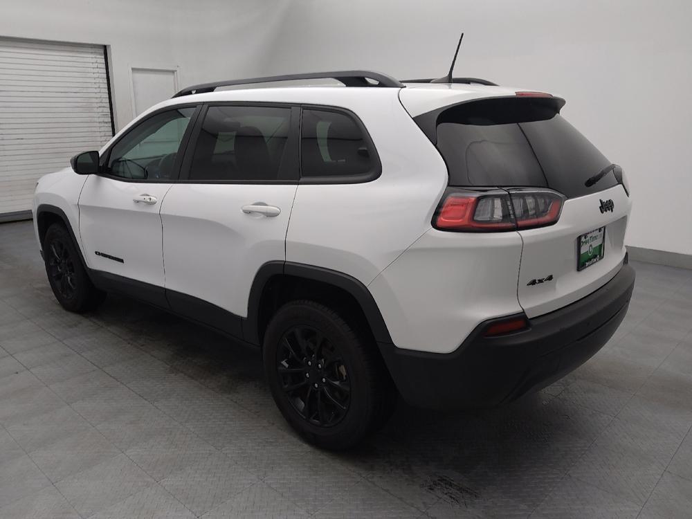 used 2023 Jeep Cherokee car, priced at $27,495