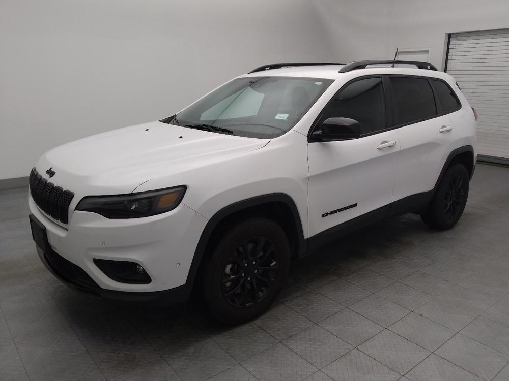 used 2023 Jeep Cherokee car, priced at $27,495