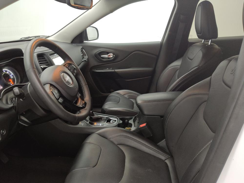 used 2023 Jeep Cherokee car, priced at $27,495