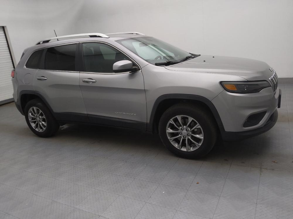 used 2019 Jeep Cherokee car, priced at $18,095