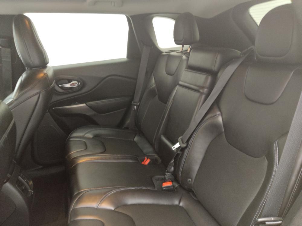 used 2019 Jeep Cherokee car, priced at $18,095