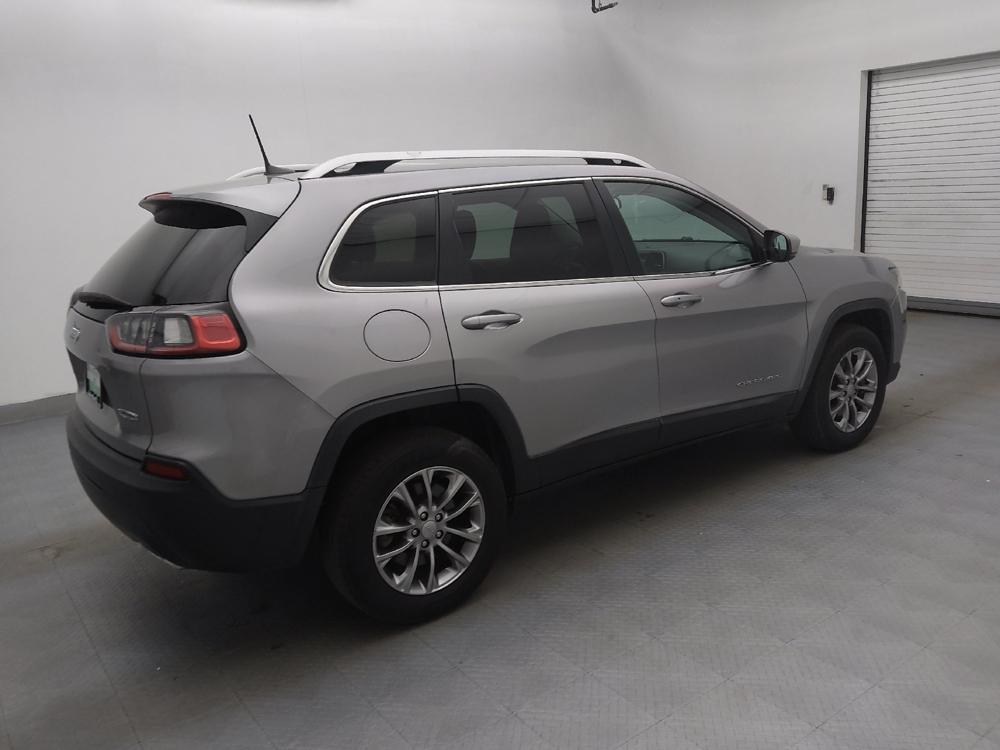 used 2019 Jeep Cherokee car, priced at $18,095