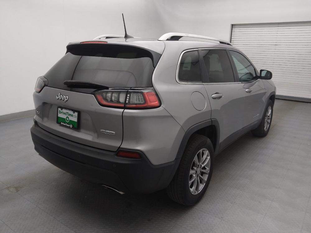 used 2019 Jeep Cherokee car, priced at $18,095