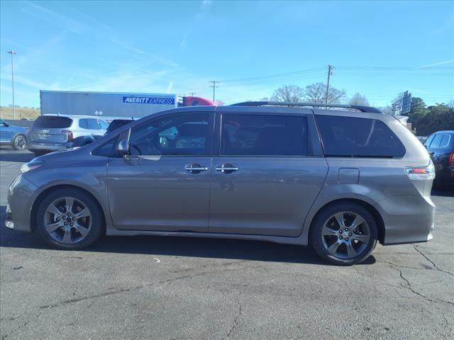 used 2016 Toyota Sienna car, priced at $22,997