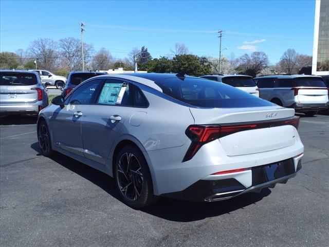 new 2025 Kia K5 car, priced at $33,325