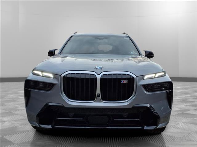 new 2025 BMW X7 car, priced at $116,100