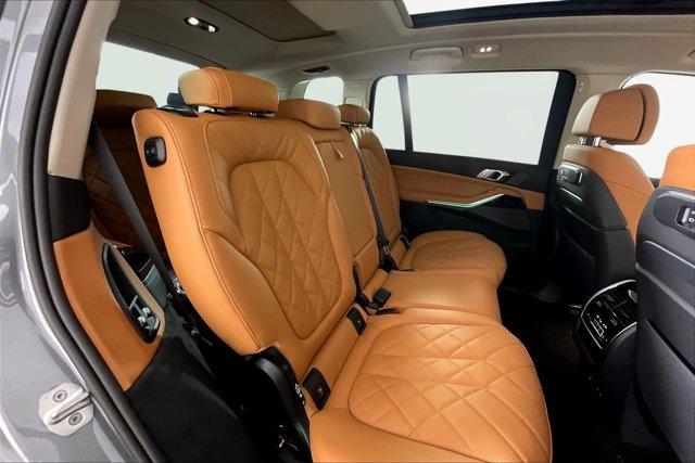 new 2026 BMW X7 car, priced at $92,080