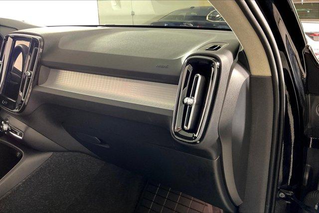 used 2021 Volvo XC40 car, priced at $26,923
