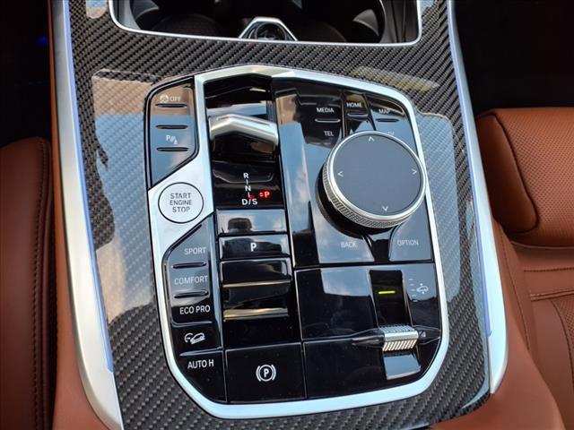 new 2025 BMW X7 car, priced at $118,500