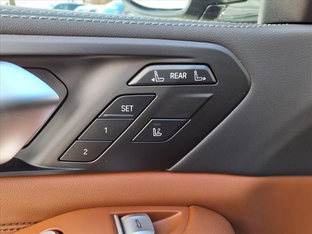 new 2025 BMW X7 car, priced at $118,500