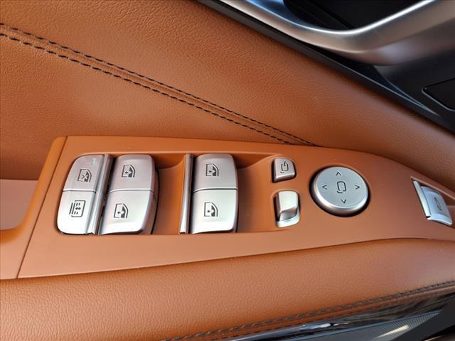 new 2025 BMW X7 car, priced at $118,500