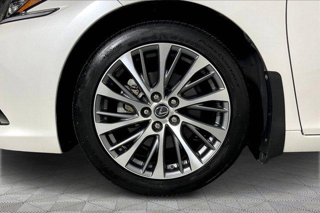 used 2019 Lexus ES 350 car, priced at $32,480
