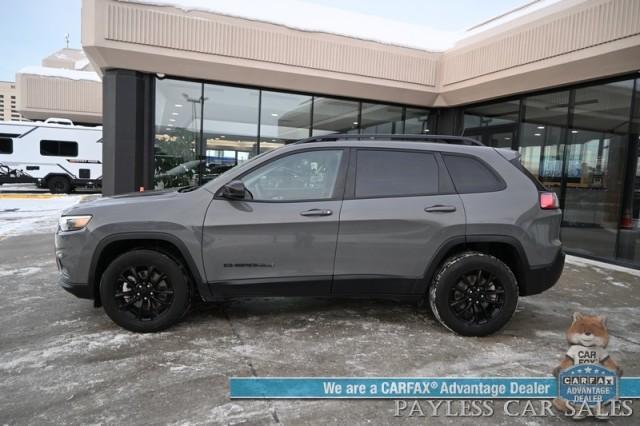 used 2023 Jeep Cherokee car