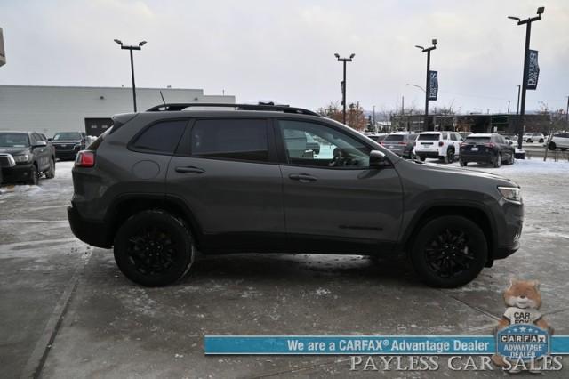 used 2023 Jeep Cherokee car
