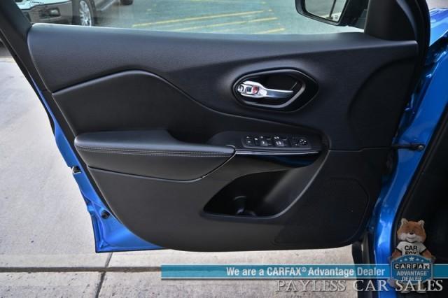 used 2023 Jeep Cherokee car, priced at $23,995