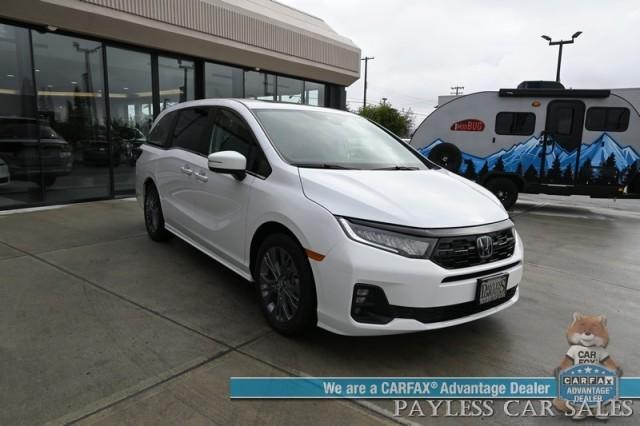 used 2025 Honda Odyssey car, priced at $45,995