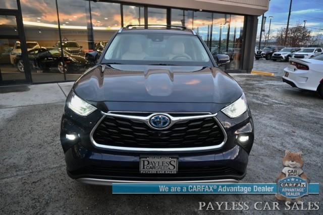 used 2021 Toyota Highlander Hybrid car, priced at $39,995