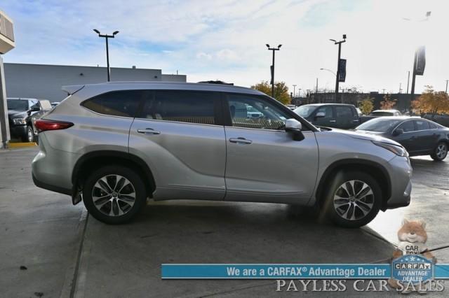 used 2023 Toyota Highlander car