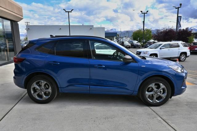 used 2023 Ford Escape car, priced at $26,995