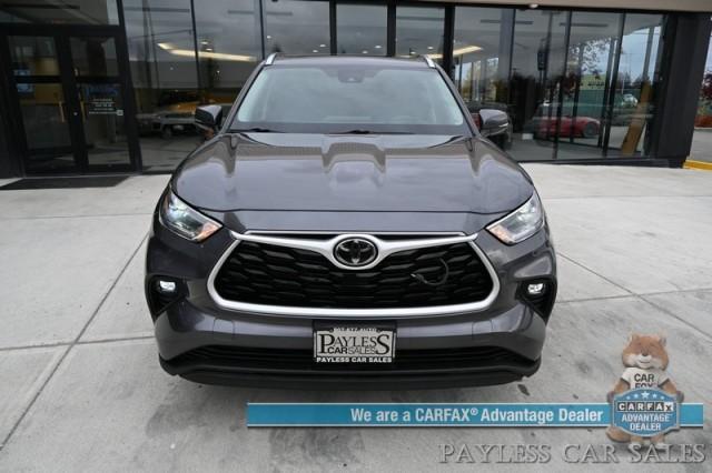 used 2021 Toyota Highlander car, priced at $33,500