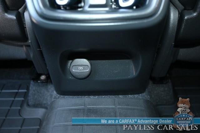 used 2019 Volvo XC40 car