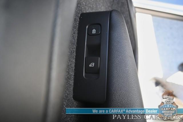 used 2019 Volvo XC40 car
